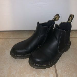Dr. Martens - Chelsea Boots